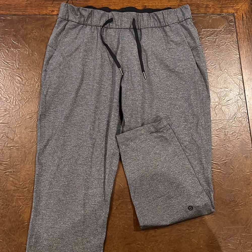 Lululemon joggers